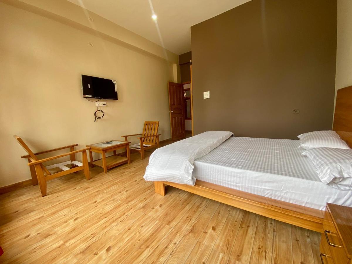 Hotel Mansarovar Inn Munsyari 외부 사진