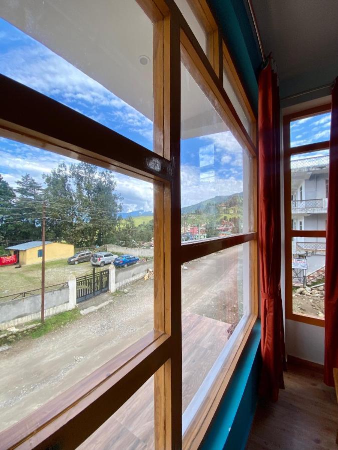 Hotel Mansarovar Inn Munsyari 외부 사진