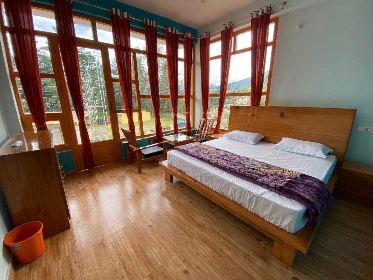 Hotel Mansarovar Inn Munsyari 외부 사진